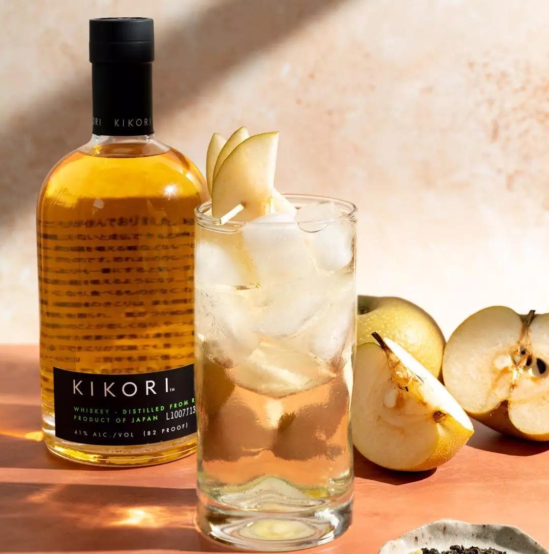 What are the best international whiskeys for sipping?